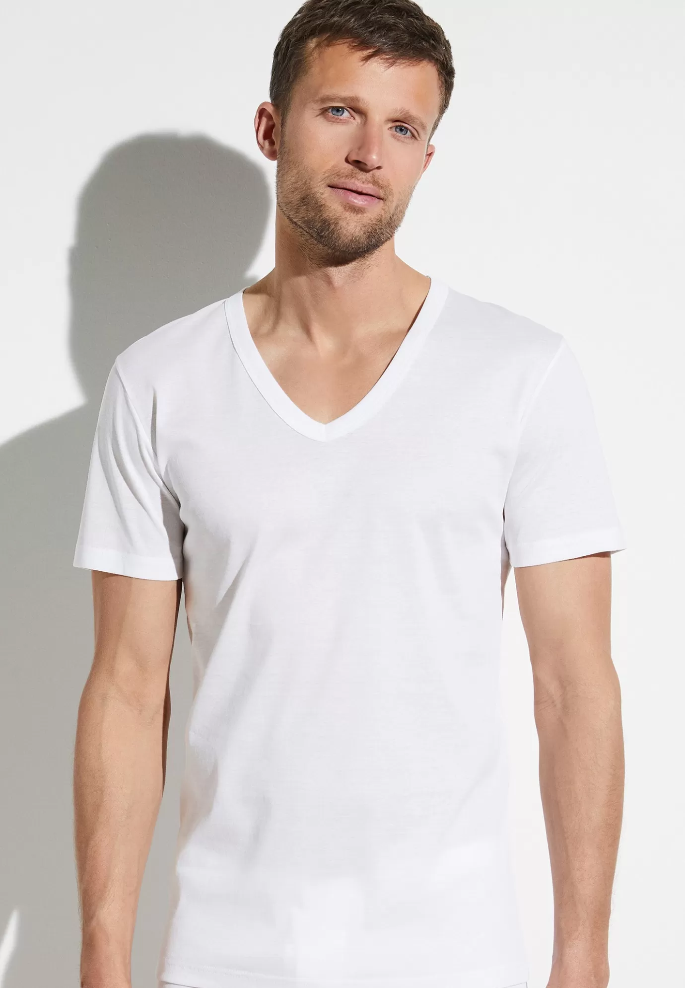 Business ClassT-Shirt à manches courtes col en V - white-Zimmerli Cheap