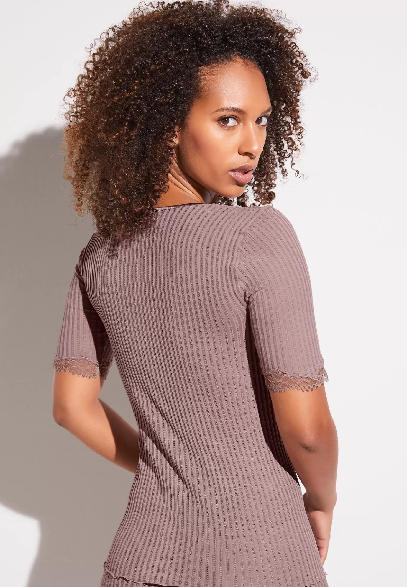 Maude PrivéT-Shirt à manches courtes - mauve-Zimmerli Best