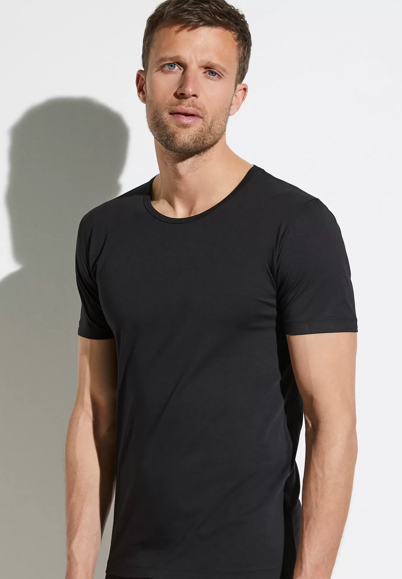 Pure ComfortT-Shirt à manches courtes - black-Zimmerli Hot