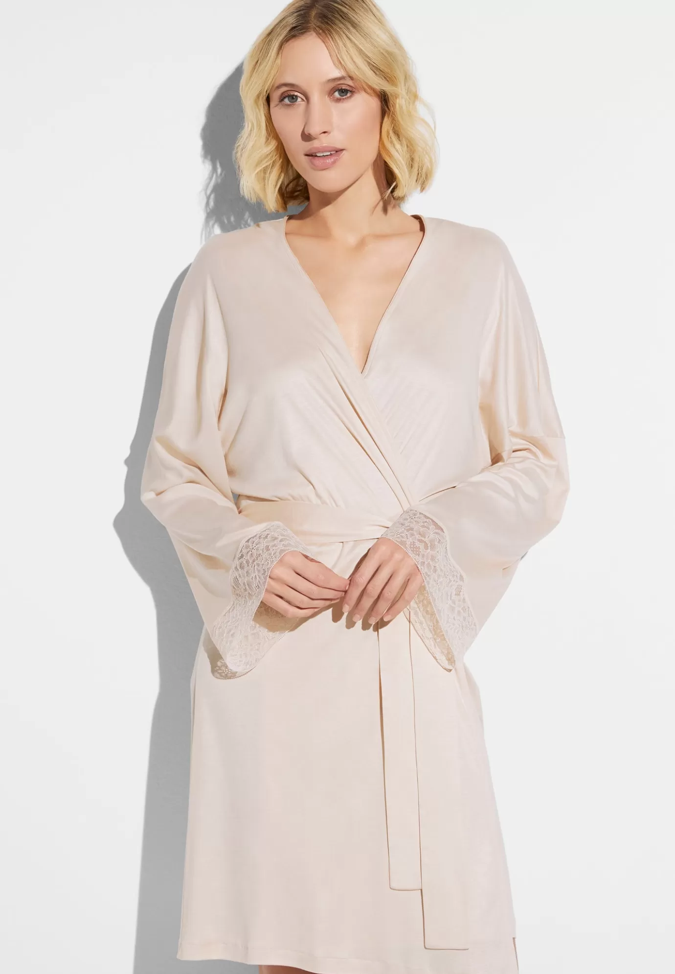 Silk DreamsRobe de chambre courte - vanilla-Zimmerli Shop