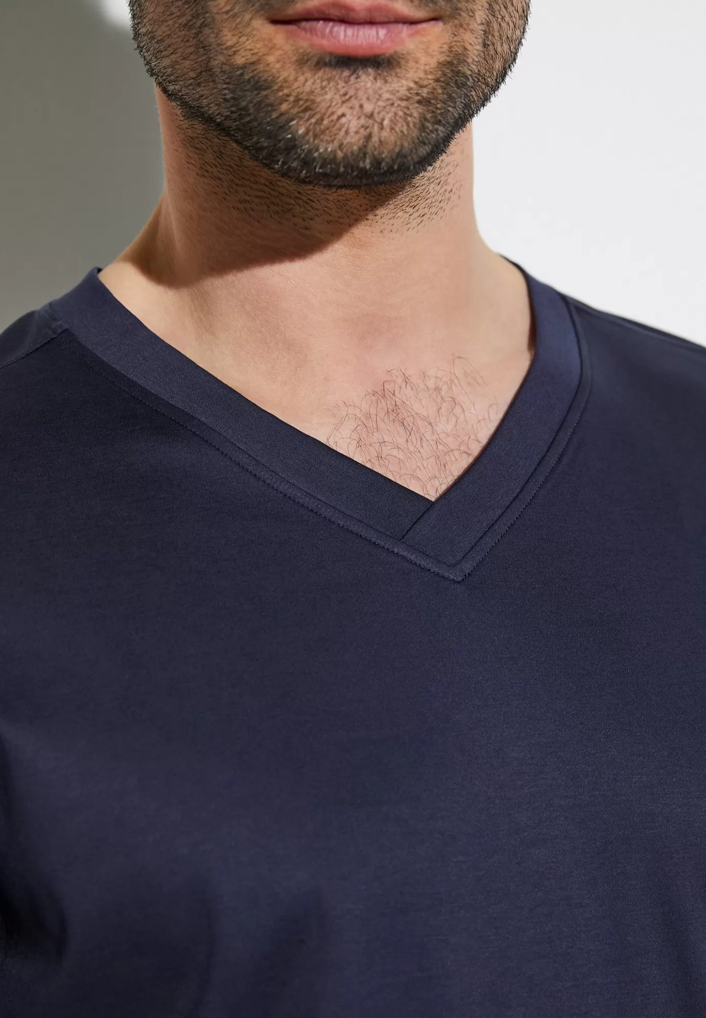 Supreme Green CottonT-Shirt à manches longues col en V - navy-Zimmerli Online